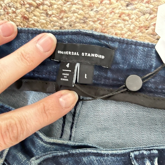 NWT universal standard Seine as 4, 32” jeans - Picture 5 of 5